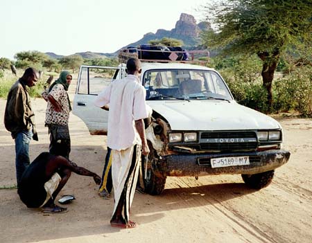 52-smashed-car