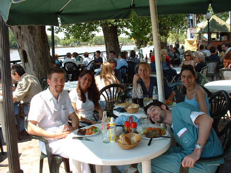 17-noonbreak-in-tigre